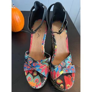 Mia Women's Wedge Sandal Size 6 1/2M 6inch heels
